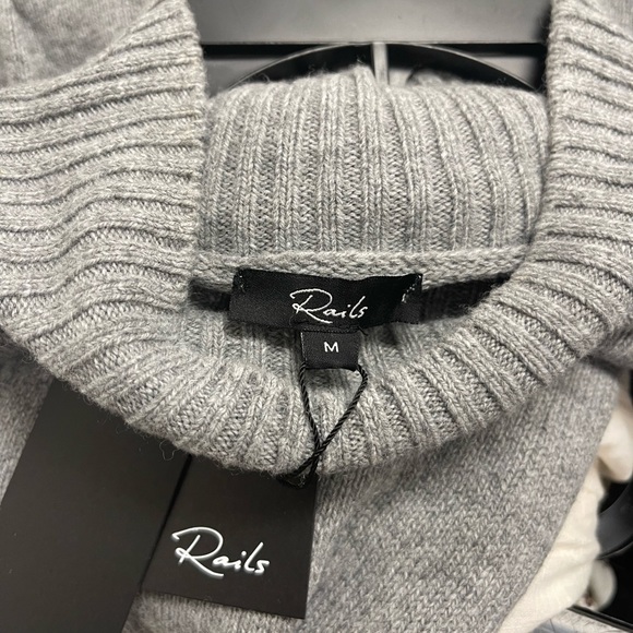 Rails Mila Sweater Dress in Heather Grey NWT - Picture 9 of 10